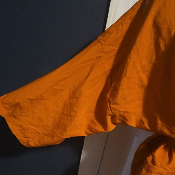 Women's Orange Robe - Picture 5 of 6